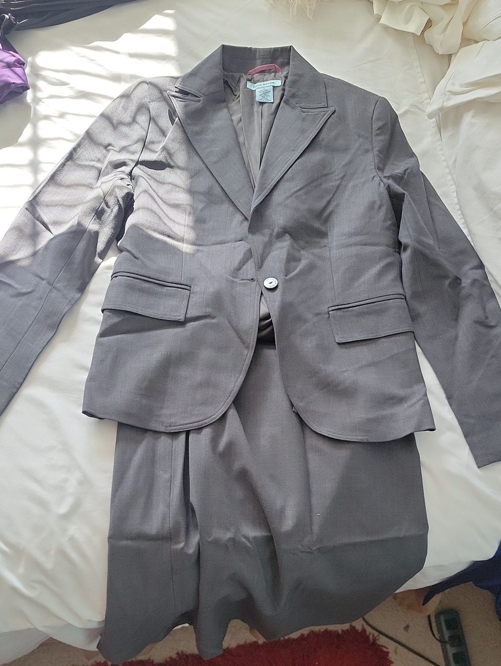 Gray Two-Piece Women's Skirt Suit